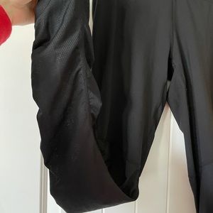 Women’s Fabletics Leggings Size M Mesh Leg